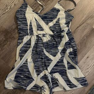 Elegant Navy and Cream Women's Romper